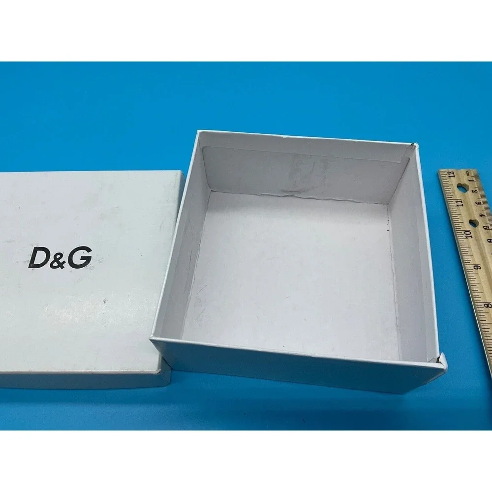 D&G White Gift Box 5x5x2 with Dust Cover Authentic SEE IMAGES BOX ONLY Luxury
